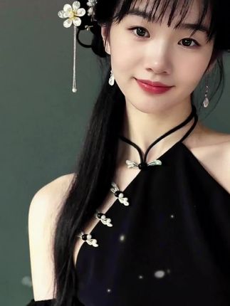 我开始没那么期待你的消息了,谢谢你教会我伸手要来的安全感,其实毫无意义,就像被提醒后的细节也分文不值,就像你懒得哄我,我也就懒得闹了,以前不说话是在生气,现在不说话是在调整情绪 有些事情不需要答案,态度和细节就是答案 忙和爱 是没有冲突的 就看在你心里 有多少分量” 不管天气怎样,做一个快乐的搬砖人,忙时女汉子,闲时小女人,闹腾的时候做一个快乐爱笑女神经,
