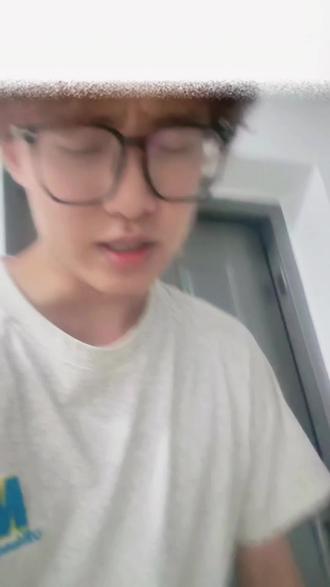 如何正确的冲稳保 关注一分一段表,利用冲稳保去选择学校事半功倍
冲:名次x0.9
稳:名次x1.1
保:名次x1.3
寻找对应名次找到去年对应分数 祝大家取得理想成绩