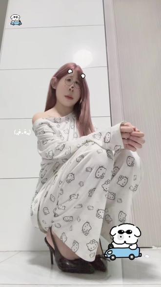 他对你好吗💋#半点心转场 #变装 #高跟鞋