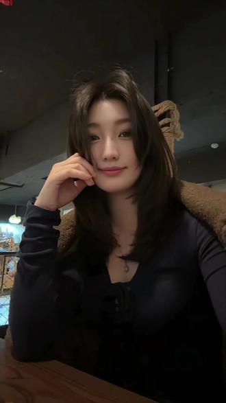 人和人相处不就是想要那份特殊 #咖啡馆随拍