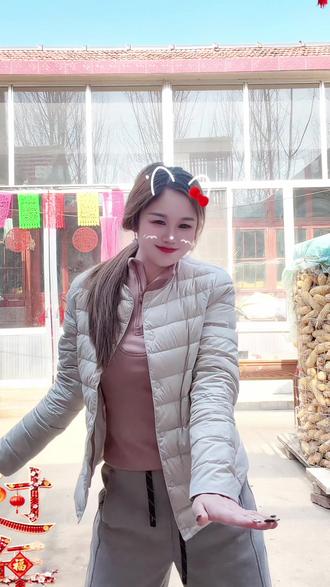 大姑家随意扭#想怎么跳就怎么跳 #爱跳舞的我 #跳舞我不是专业