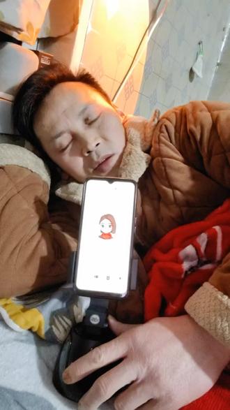 #上热门 睡前故事让豆包吓的一激灵太坑了,由于视频太长后面更搞笑#防不胜防 #搞笑 #在线等 #我服了