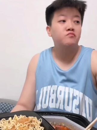 海底捞自热火锅超大东北风味麻辣烫冒菜即食免煮速食懒人方便#海底捞自热火锅 #自热火锅 #自热火锅推荐