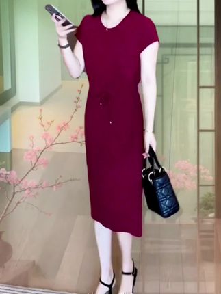 #中长款连衣裙 #优雅气质 #减龄气质 #气质优雅大方 #时尚连衣裙