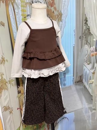 美拉德色系小套装来啦 三件套物超所值 赶紧给你家小公主安排上吧!#高品质童装 #每日穿搭look #好看的衣服都在这里 #女宝穿搭 #韩系穿搭
