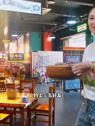 港式打边炉老式砂锅火锅家用煲汤炖锅木碳火陶土砂锅商用围炉刷锅