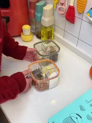 厨房大变身!五格调料盒包邮到家,轻松告别杂乱无章! 这个调料盒太好用了!家里各种调料都能放进去,还包邮哦~有运费险,不喜欢还可以退回去?#厨房长期主义实用好物分享?