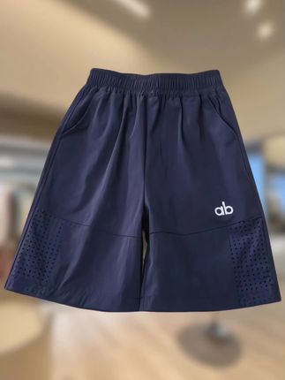 天热了 就给孩子穿这种速干的短裤凉快 还舒服 #短裤#潮童穿搭 #夏季穿搭 #高品质童装 #儿童短裤