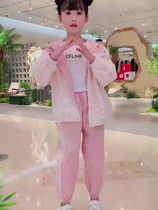 女童运动套装秋装2025新款儿童时髦洋气外套女孩中大童春秋款外穿#生女儿就要这样穿 #高品质童装 #潮童穿搭 #高端童装 #女童套装