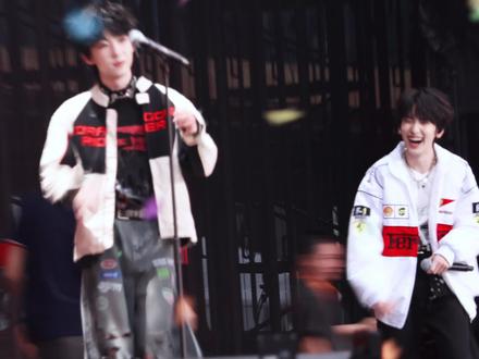 小羊同学,你就这样期待和左千的架子鼓舞台#奇文 #左奇函杨博文