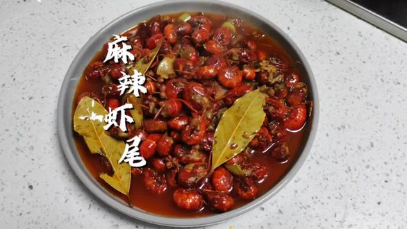 #分享我的厨房美食日记 #创作者中心 #创作灵感 自己动手做虾球,颗颗饱满Q弹,好吃又实惠,从此快乐告别外卖~