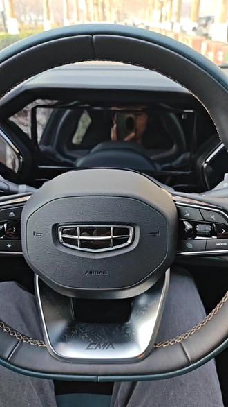 3.车机如何更换壁纸?#我与汽车的日常 #厉害了我的车 #吉利星越l #用车技巧