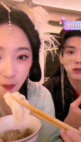 冬至快乐 盛世谋
#谭盐盐 #蓝博 #强烈推荐 #短剧 #好剧推荐