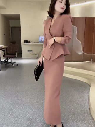 #穿出高级感 #高级感穿搭 #优雅气质 #气质显瘦穿搭 #气质女神穿搭