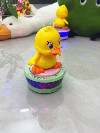 家里那么多玩具还是这个小黄鸭吸引宝宝,每次拿出来都能玩得好开心,带娃省心多啦🥳🥳#哄娃神器#宝宝玩具#益智玩具#小朋友玩具#玩具推荐
