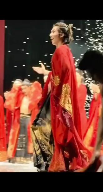 龚钊《叹春风》
#惊艳瞬间 #龚钊#高光时刻 #太帅了#养眼