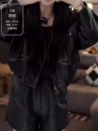 复古皮衣外套时尚短款秋季新款宽松显瘦机车风小个子洋气外套#气质皮衣@DOU+上热门 @DOU+小助手