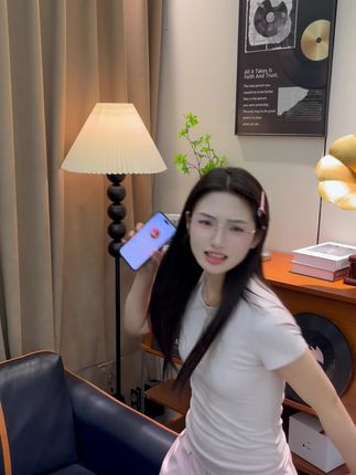 磁吸支架音箱