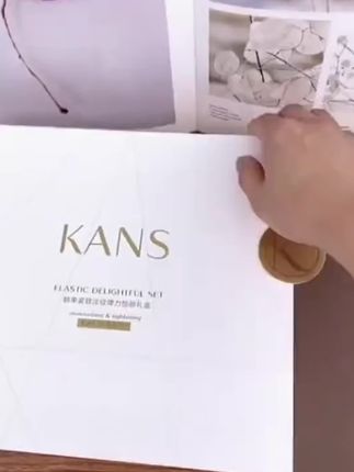 快快快姐妹们,二话不说赶紧薅 ,韩束他们家的弹力悦颜礼盒也拿出来清了,巨划算,闭眼冲~#韩束 #护肤 #紧致淡纹 #礼盒@DOU+小助手 @DOU+好生意