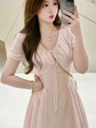 #夏季新款 #显瘦穿搭 #连衣裙 #微胖女生 #谁穿谁好看