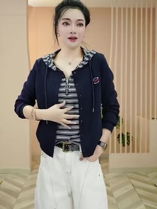 时尚修身连帽上衣#时尚上衣 #显瘦上衣 #上衣 #洋气上衣 #气质上衣