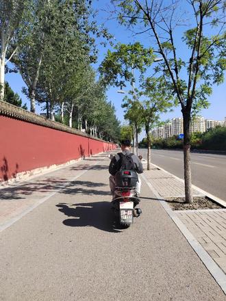 一声妈妈
一生责任
陪读不仅仅是看管
更是爱和陪伴