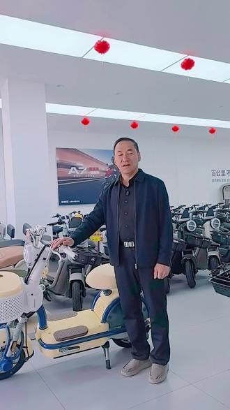 电动车已经不是简单的代步工具,已经成为你移动的潮玩搭子!!#同城#电动车#爱玛电动车