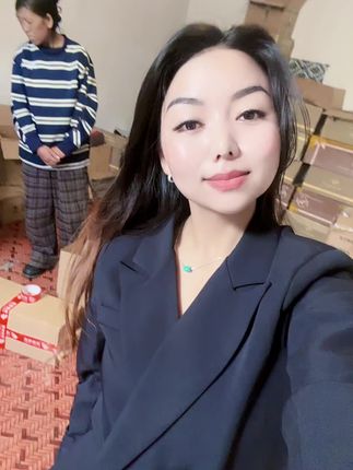 #努力工作的女人很美 #dou上热门