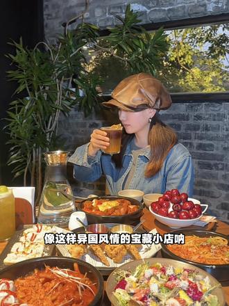 Cliff崖上·创意韩餐(下浩里观景台店)一家超有氛围感的餐厅 。美食美景拍照打卡也超出片。#Cliff崖上创意韩餐#下浩里#氛围感餐厅打卡#重庆旅游攻略