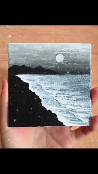 丙烯画教程|40秒教会你画这幅黑白系海浪~
喜欢的朋友快来一起画吧😘😘超级简单,每个人都能学会🎨🎨#新手绘画教程 #创作者中心 #创作灵感 #跟着抖音学画画 #零基础学画画