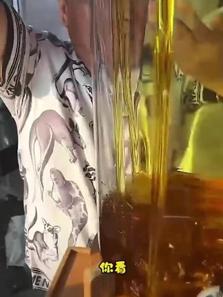 这豆油大豆油嘎嘎香,小时侯的味道#物理压榨#笨榨豆油#食用油#粮油