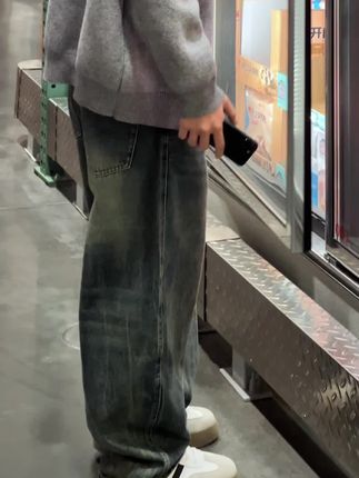 #牛仔裤 #藏肉显瘦穿搭 #显瘦裤子 #直筒牛仔裤#美式牛仔裤