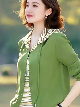 大码时尚条纹连帽假两件拼接长袖卫衣女百搭休闲气质宽松显瘦外套#每日分享 #春秋穿搭 #优雅气质 #喜欢就关注我吧