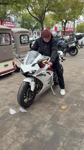 2026年送给自己的一份礼物凯越450RR曼岛24期分期秒过#凯越机车 #凯越450RR #凯越