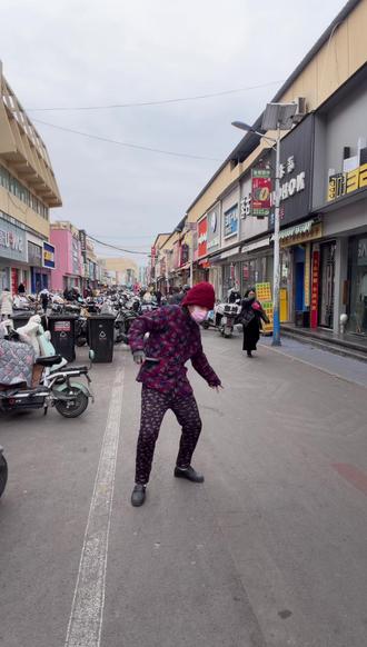 银的碗送给大家#迈克尔杰克逊 #街头艺人 #翻唱 #billiejean