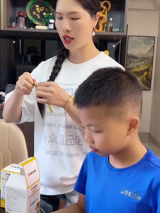 每天2-3条满足孩子一天营养所需!#钙铁锌