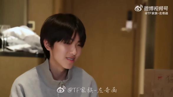 #追星怎么可能追谁都一样 #左奇函 你要好好的爱你自己宝宝😭😭我上天入地,再也找不到像你这么好的小孩