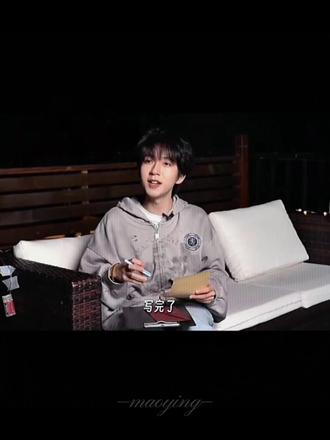 别染黄毛 除非你是严浩翔
#翔霖 #翔霖szd #严浩翔贺峻霖 @DOU+小助手