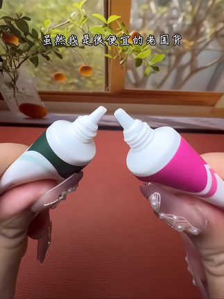你根本不会去黑头,鼻子黑点点,脸颊大毛孔、额头小疙瘩都不是我对手,#壬二酸#水杨酸虽然太便宜,但是真的好用