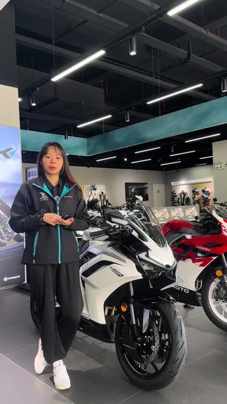 大家觉得这个权益怎么样?#500SR延期交付补贴 #春风动力 #500SR
