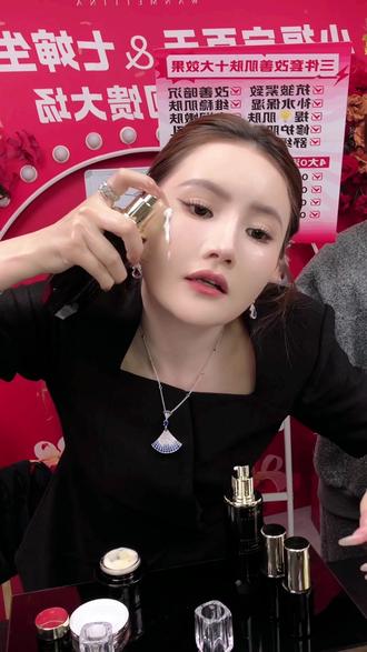 完美缇娜水乳霜护肤套装,水嫩肌肤,抗皱紧致,细致毛孔,淡化细纹,植物萃取精华成分,孕妇孕妈敏感肌都可以用#水乳套装 #水乳 #水乳推荐