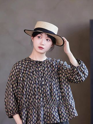 秋季新品文艺复古原创休闲哑黑向日葵碎花显瘦柔美复古宽松小衬衫#衬衫穿搭 #休闲女装