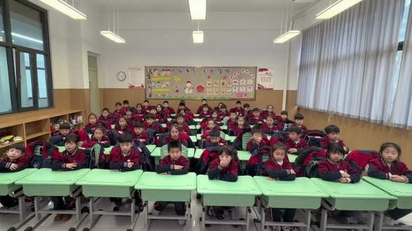 新城实小一七班的“假期宣誓”已安排,主打一个“宠家长”!#