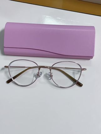 #每一口都要飞鹤鲜活 #8系新人豪华座舱 #近视眼镜推荐 #近视变色眼镜 #时尚饰品