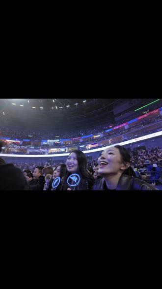 光看视频就很热血了|感觉青春回头看了我们一眼👀 #现场live #forever恒星之城演唱会 #流星花园 #f4上海演唱会 #四面台演唱会才叫演唱会