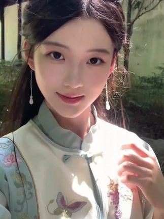 【蓝孔雀】新中式重工刺绣马甲衬衫三件套装早秋新款气质女装 #中式美学服饰 #东方美 #新中式#谁穿谁好看#好穿又好搭