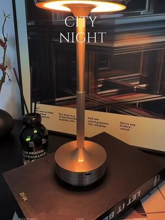 射手座喜欢的飞碟台灯#遵义曼物生活家居工场 #遵义软装 #家居软装搭配 #装饰台灯 @DOU+小助手