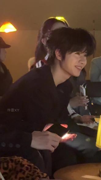 录制节目有趣的小宝宝~@黄誉博YUBO #黄誉博 #原创歌手黄誉博 #我们的音乐馆