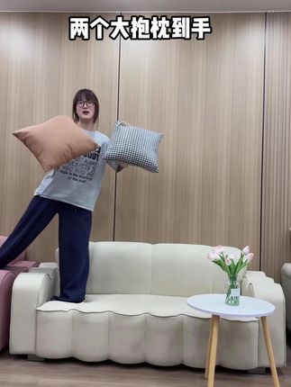 稳固又耐用!饼干沙发 黑色实木脚 送茶几抱枕 承重力强#沙发怎么选不踩坑 #沙发推荐现代简约 #家具沙发 #好物推荐🔥 #沙发