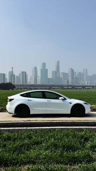 特斯拉自动化指令,少爷请回家~
#特斯拉 #特斯拉自动化指令 #特斯拉春节ota